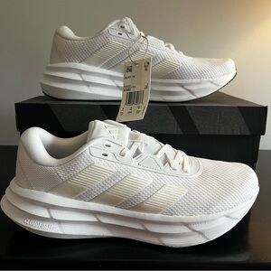 Adidas Galaxy 7 Women’s 7.5 White Ortholite Running Shoes